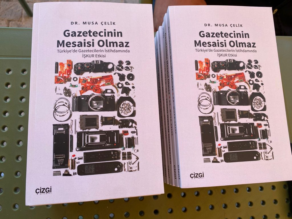 Kitabını Edirne basınına ithaf etti | Edirne Ahval Gazetesi WhatsApp Image 2025 05 06 at 15.03.49 | Edirne Ahval Gazetesi