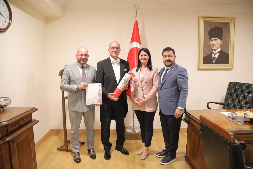 Özel ve Yavaş'a Kırkpınar daveti | Edirne Ahval Gazetesi 504522780 17913941619109696 5156882823570707540 n | Edirne Ahval Gazetesi