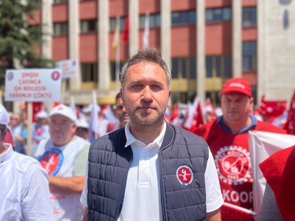 Sağlık işçisinden ‘hak’ talebi | Edirne Ahval Gazetesi WhatsApp Image 2025 06 24 at 16.05.08 1 | Edirne Ahval Gazetesi