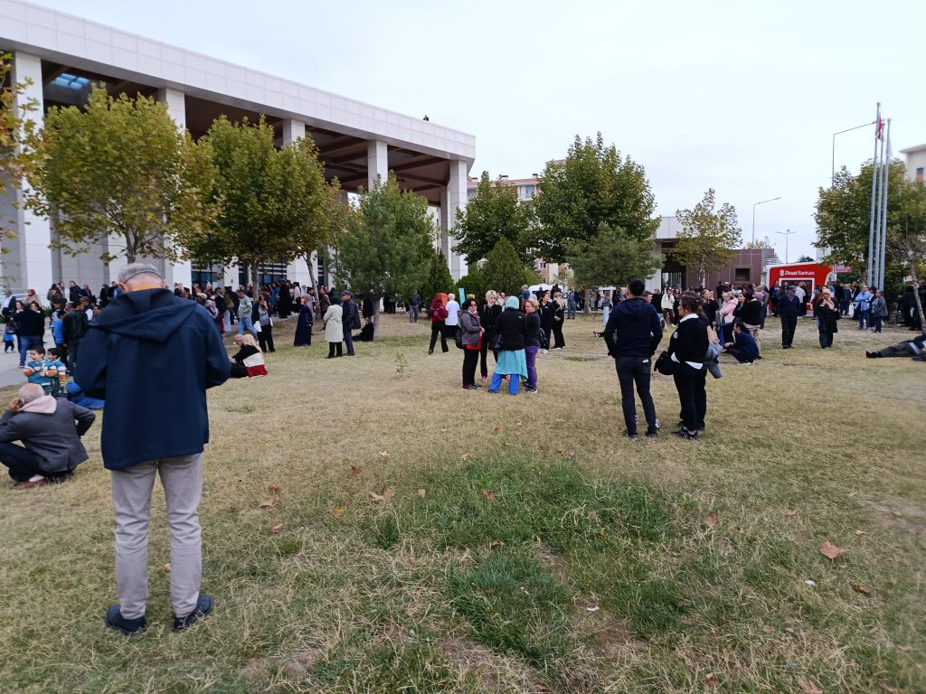 Devlet hastanesinde yangın | Edirne Ahval Gazetesi IMG 20251006 113417 | Edirne Ahval Gazetesi