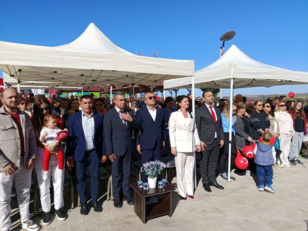 Belediyeden çocuklara renkli bayram etkinliği | Edirne Ahval Gazetesi WhatsApp Image 2025 10 29 at 15.05.57 5 | Edirne Ahval Gazetesi