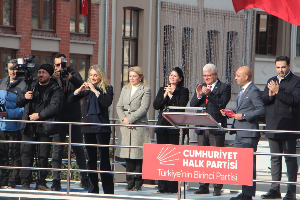 'Onlar sokaktan kaçıyor, CHP ise meydanların partisidir' | Edirne Ahval Gazetesi 6 Kopya | Edirne Ahval Gazetesi