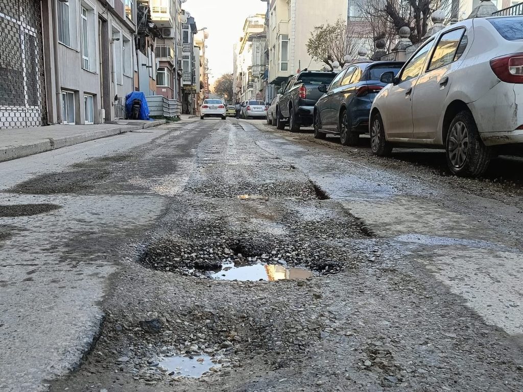 Özel'in 'yol' açıklamasına sert tepki | Edirne Ahval Gazetesi 600882147 25376924728632949 3322974816302008009 n | Edirne Ahval Gazetesi