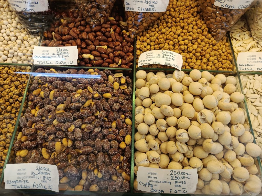 Kuruyemiş keyfi artık 'gramla' | Edirne Ahval Gazetesi WhatsApp Image 2025 12 18 at 16.45.14 2 | Edirne Ahval Gazetesi