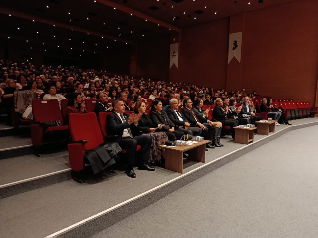 Atatürk anısına klasik müzik ziyafeti | Edirne Ahval Gazetesi WhatsApp Image 2025 12 20 at 22.03.13 1 | Edirne Ahval Gazetesi