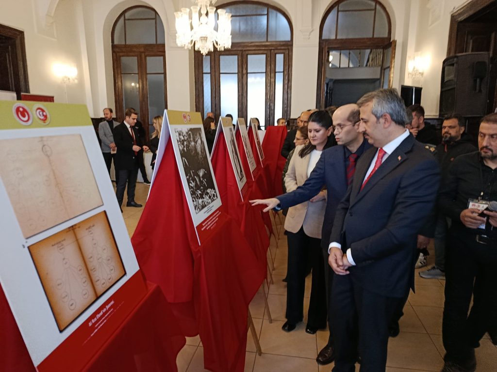 Atatürk'ün aile ilişkilerini yansıtan sergi | Edirne Ahval Gazetesi WhatsApp Image 2025 12 21 at 14.56.21 | Edirne Ahval Gazetesi