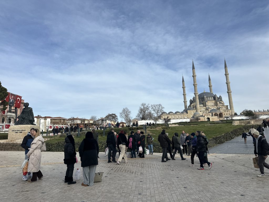 Avroya geçişte kafa karışıklığı | Edirne Ahval Gazetesi IMG 2585 | Edirne Ahval Gazetesi