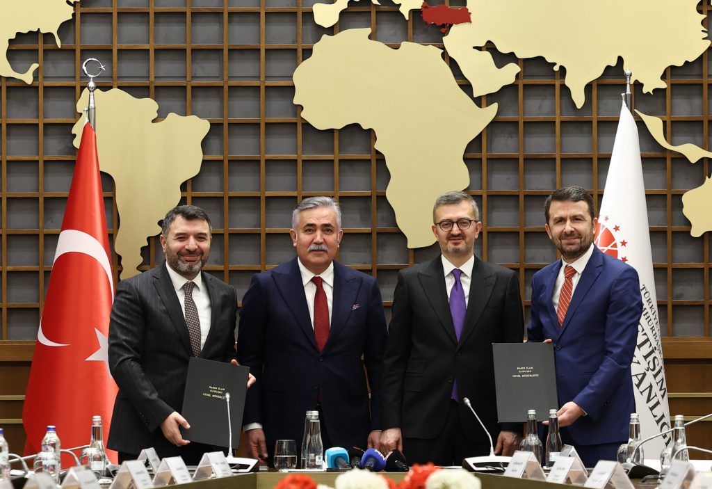 Basın İlan Kurumu ile Kredi Garanti Fonu arasında iş birliği protokolü imzalandı | Edirne Ahval Gazetesi TIMBIRBB | Edirne Ahval Gazetesi