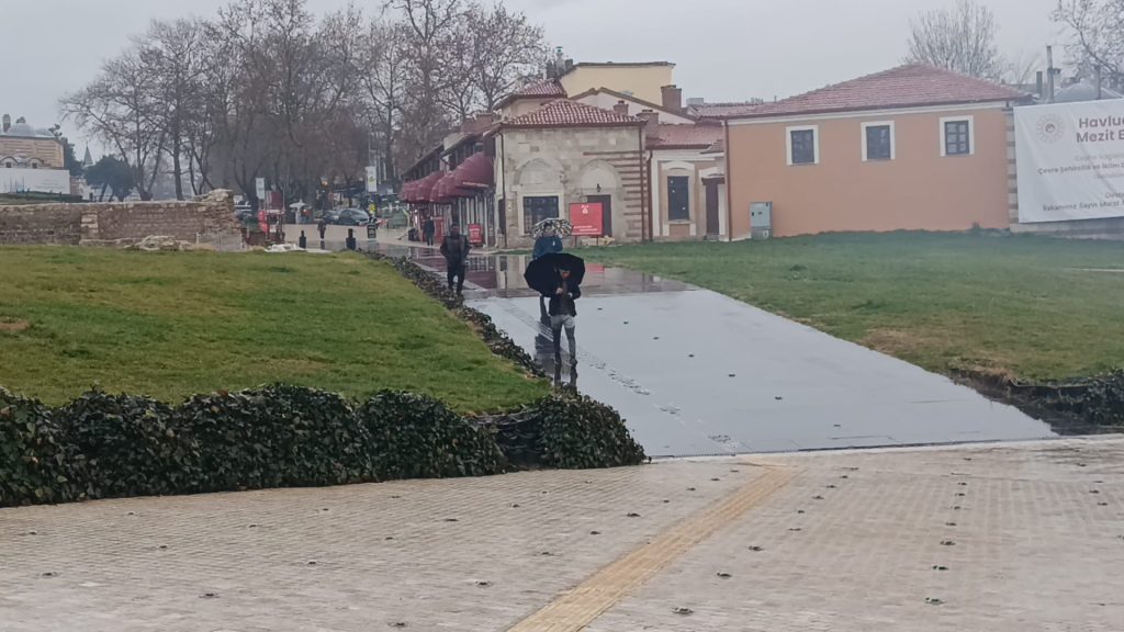 Edirne sağanağa teslim | Edirne Ahval Gazetesi WhatsApp Image 2026 01 07 at 10.46.27 | Edirne Ahval Gazetesi