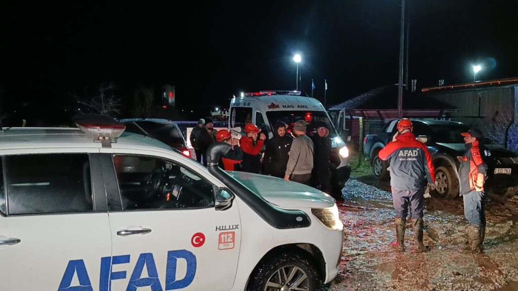 Evlerde mahsur kaldılar | Edirne Ahval Gazetesi WhatsApp Image 2026 01 29 at 23.10.22 2 | Edirne Ahval Gazetesi