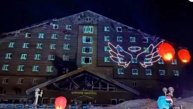 Kartalkaya faciasında yaşamını yitirenler otel önünde anıldı | Edirne Ahval Gazetesi kartalkaya | Edirne Ahval Gazetesi