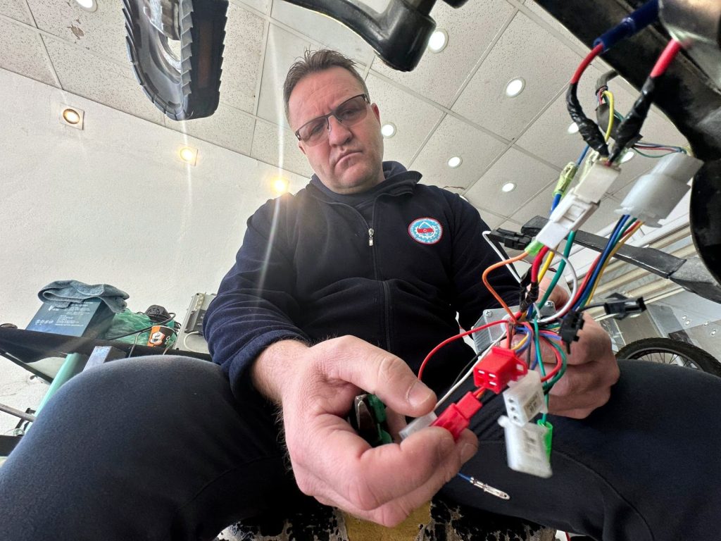 Sanayide teknolojiye ayak uyduran usta | Edirne Ahval Gazetesi WhatsApp Image 2026 02 01 at 15.51.35 2 | Edirne Ahval Gazetesi